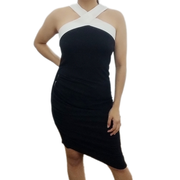 Criss Cross Dress - Picture 2 of 10